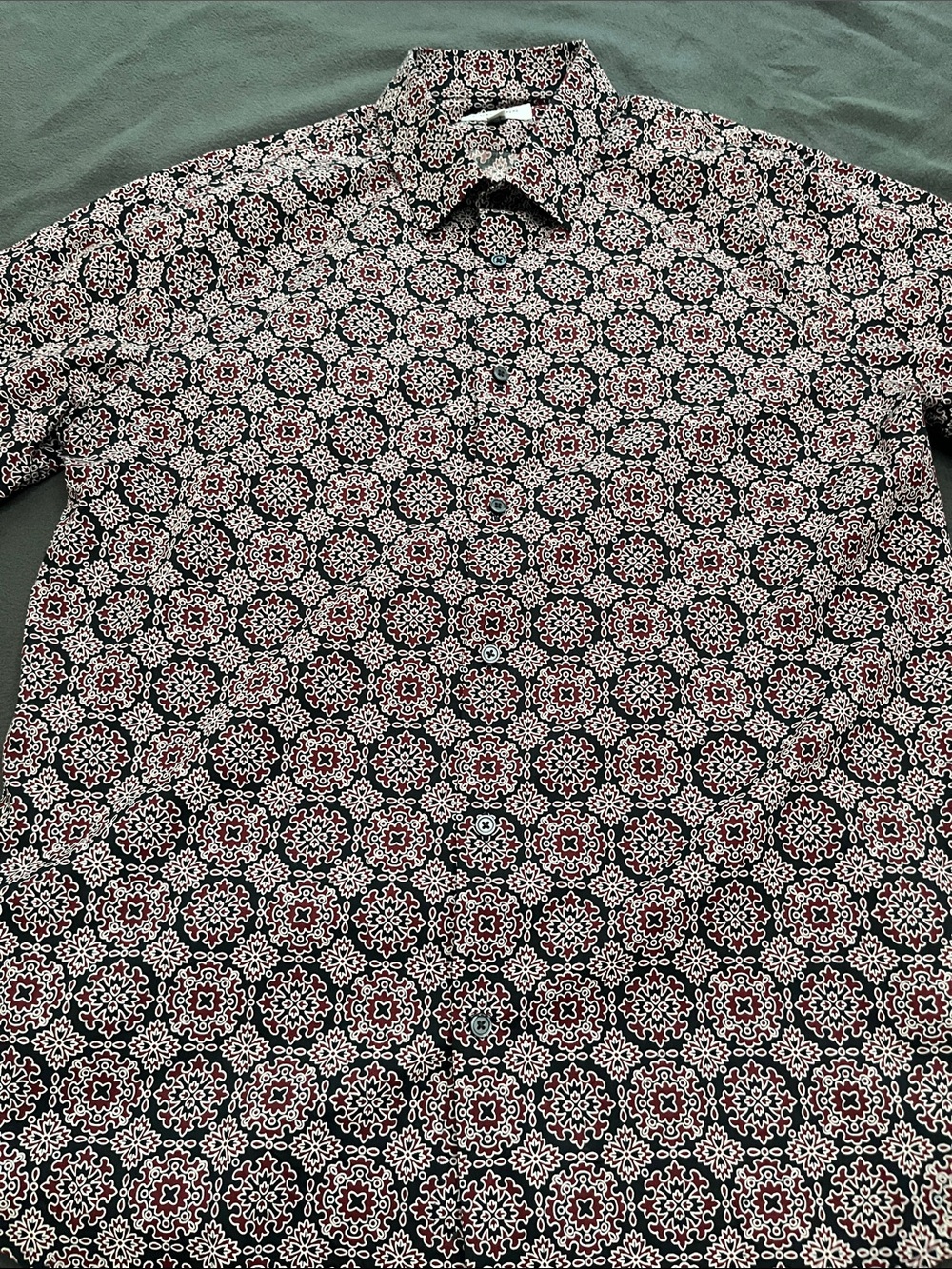 Express Men's Black & Red Geometric Button-Down Shirt